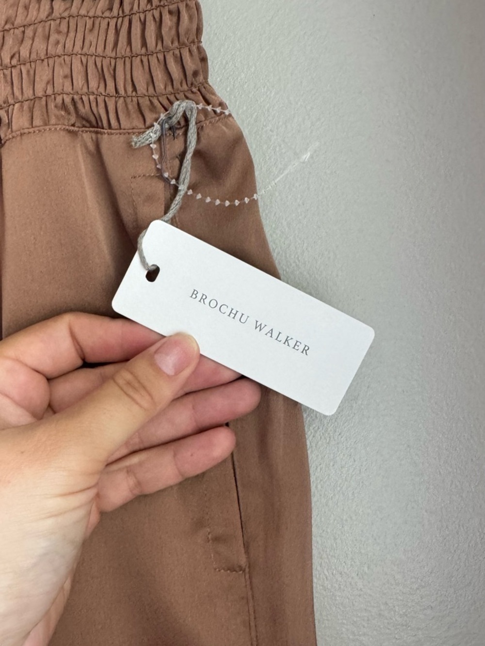 Brochu Walker Gorja Pant Miele Satin Wide Leg Pull On Neutral Luxe M Coastal - Picture 3 of 8